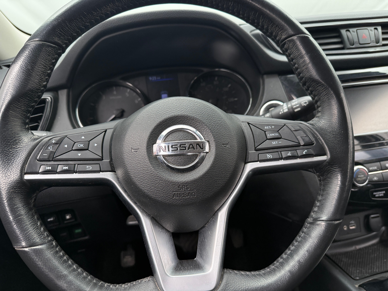 Thumbnail: 2018 Nissan Rogue - 5