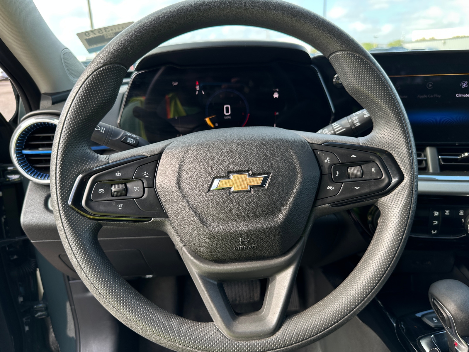 Thumbnail: 2025 Chevrolet Trax - 5