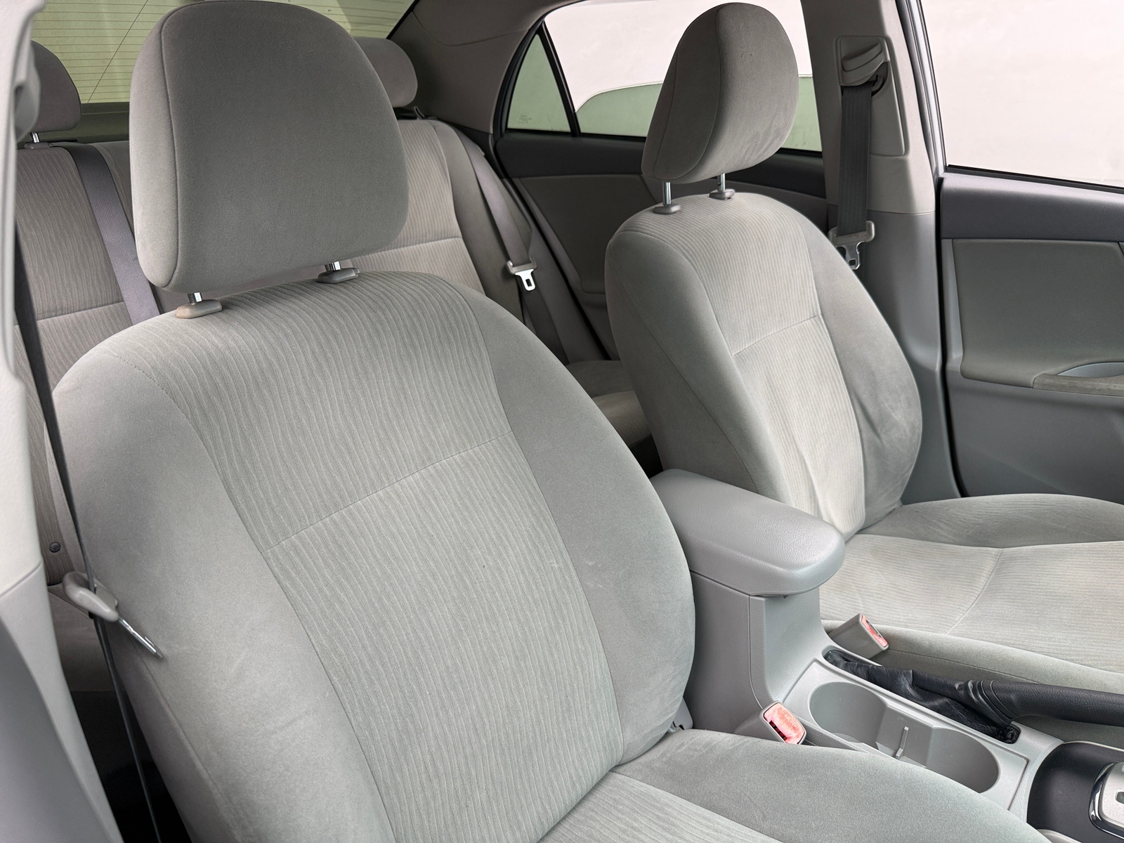 Thumbnail: 2010 Toyota Corolla - 2