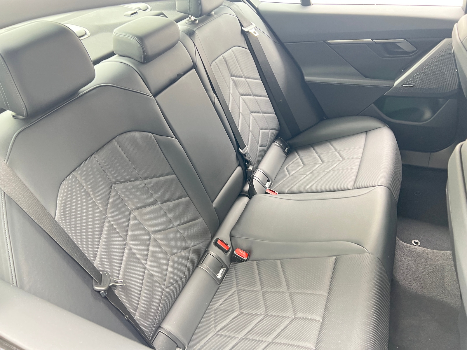 Thumbnail: 2025 BMW i5 - 5