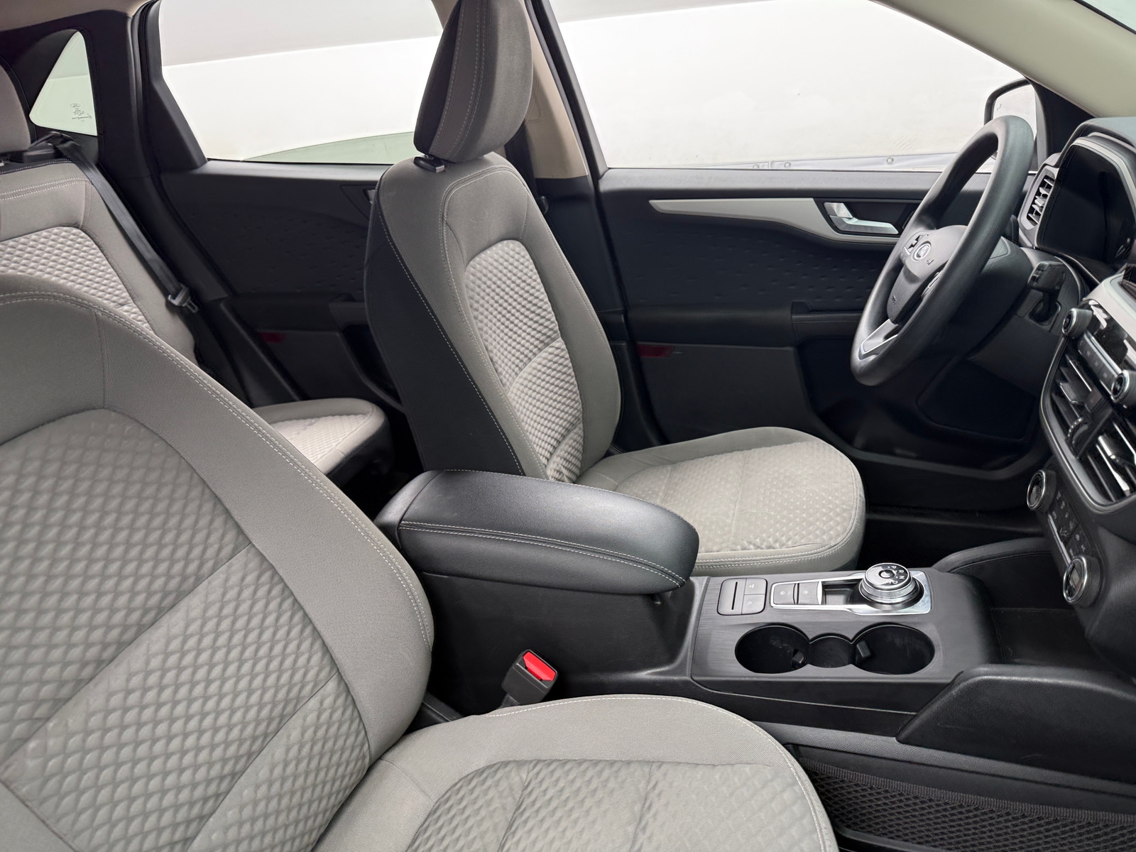 Thumbnail: 2020 Ford Escape - 2