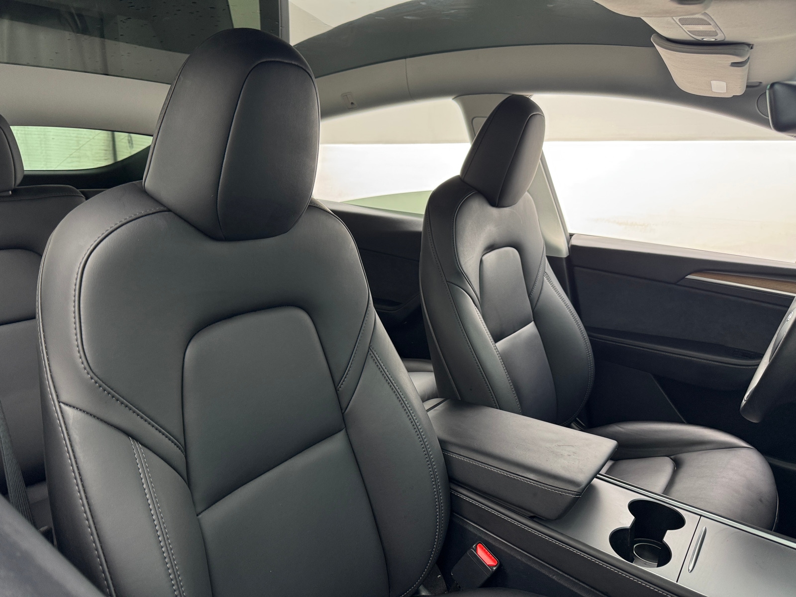 Thumbnail: 2025 Tesla Model Y - 2