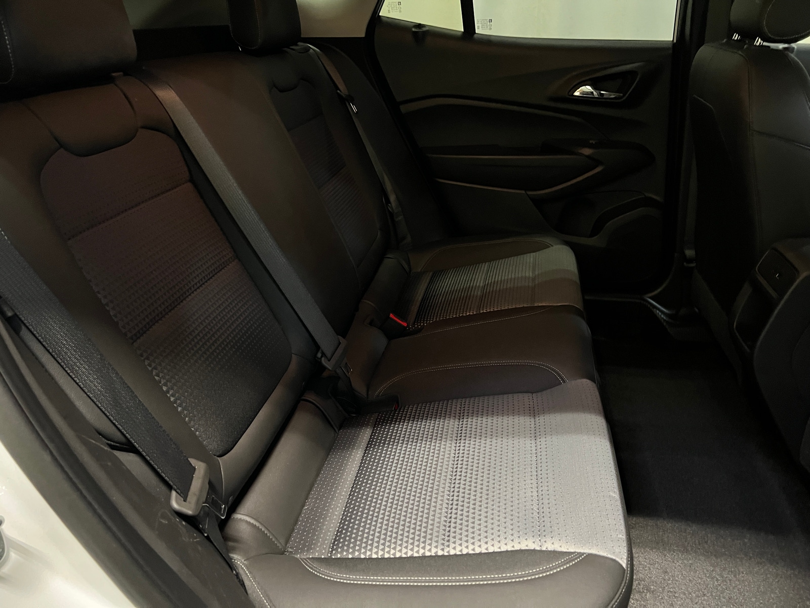 Thumbnail: 2025 Chevrolet Trax - 6