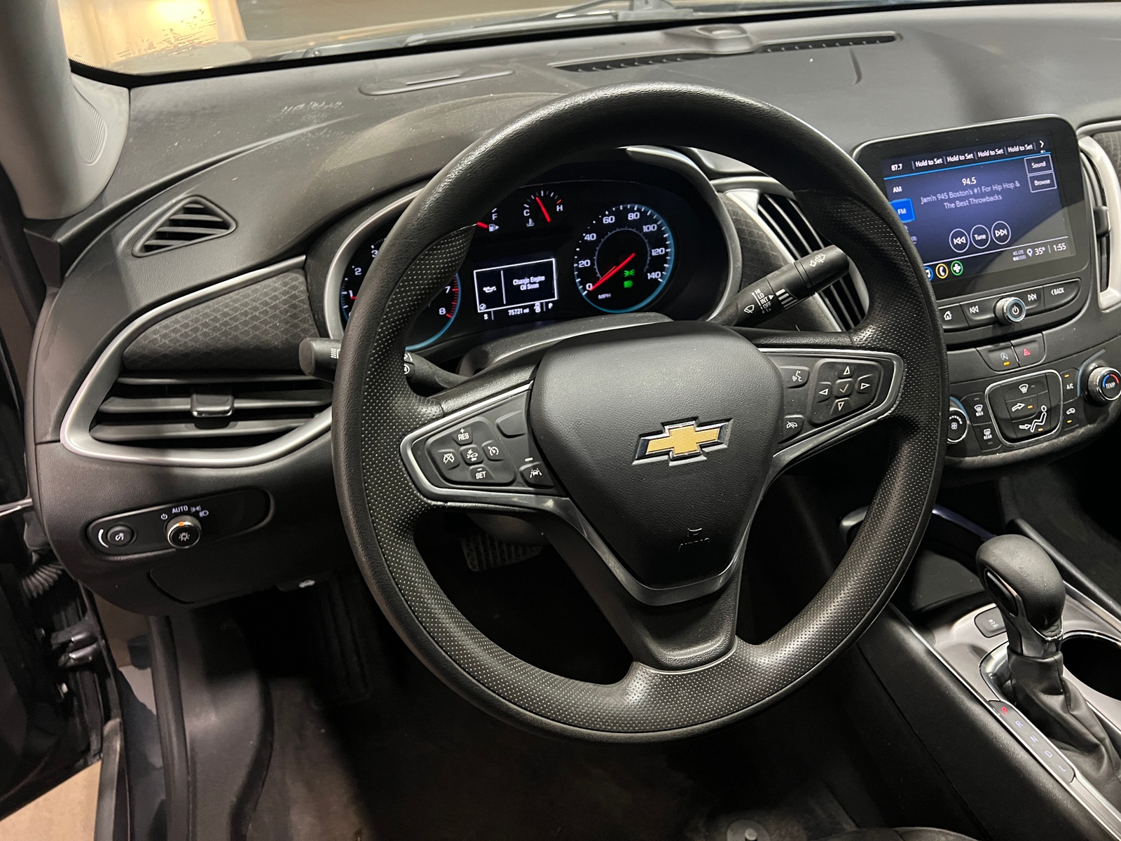 Thumbnail: 2023 Chevrolet Malibu - 5