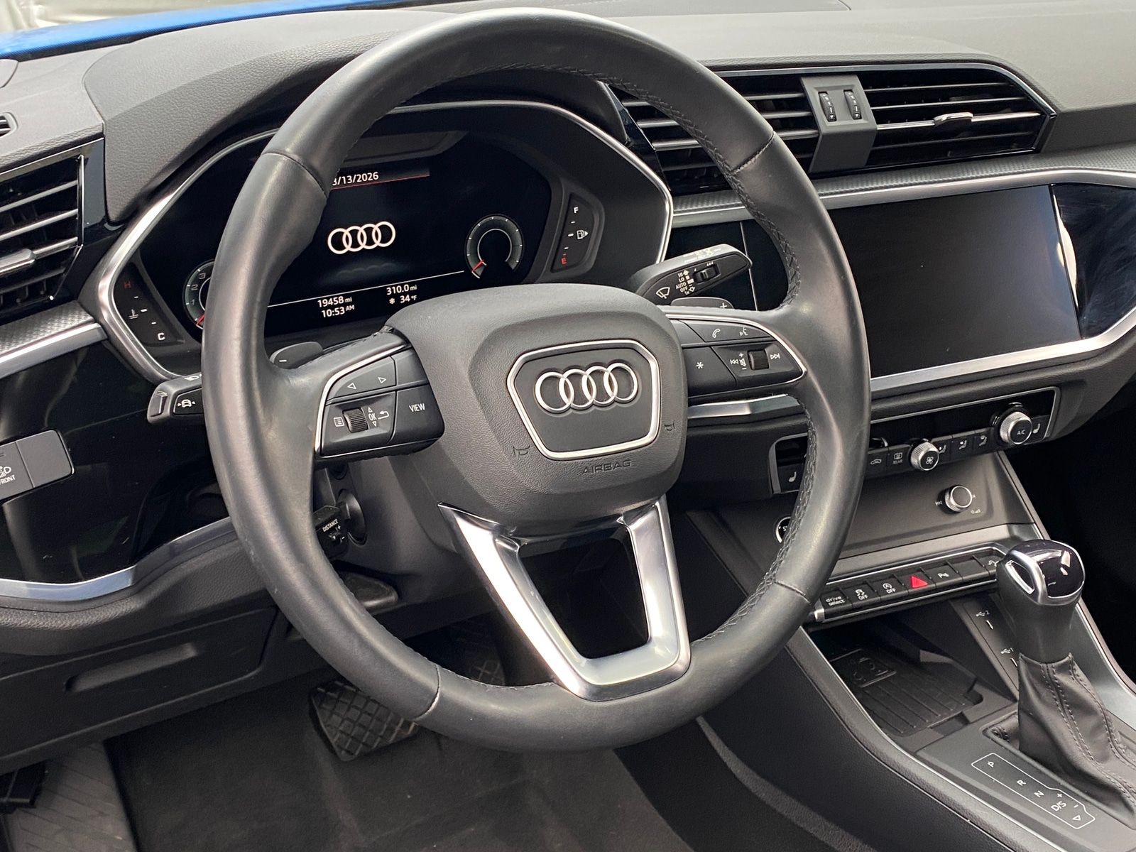 Thumbnail: 2023 Audi Q3 - 4