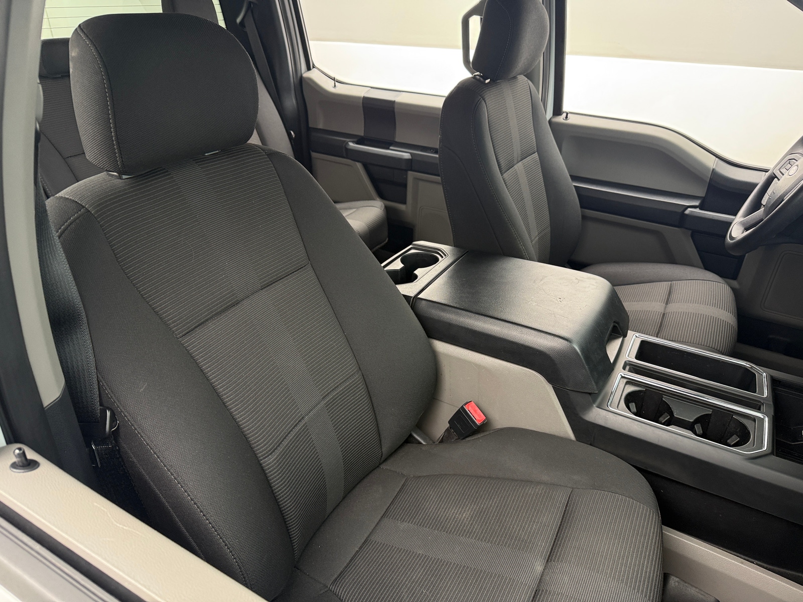 Thumbnail: 2020 Ford Econoline - 2