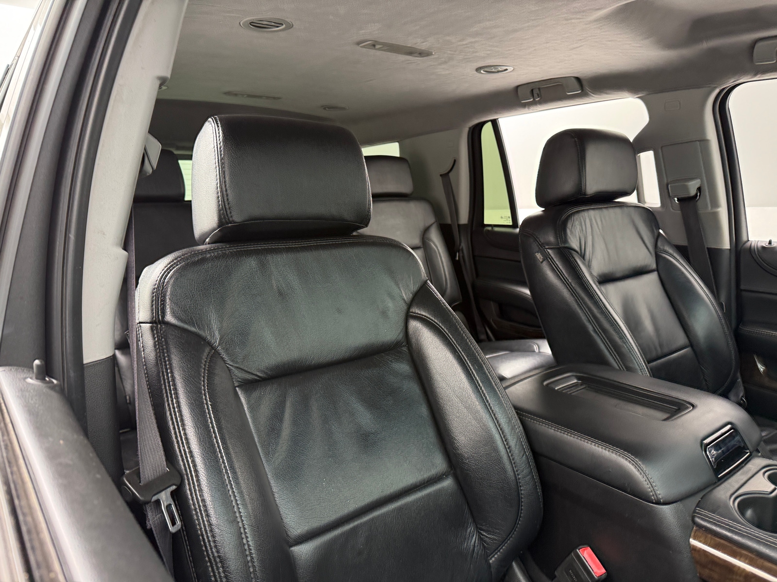 Thumbnail: 2016 Chevrolet Tahoe - 2