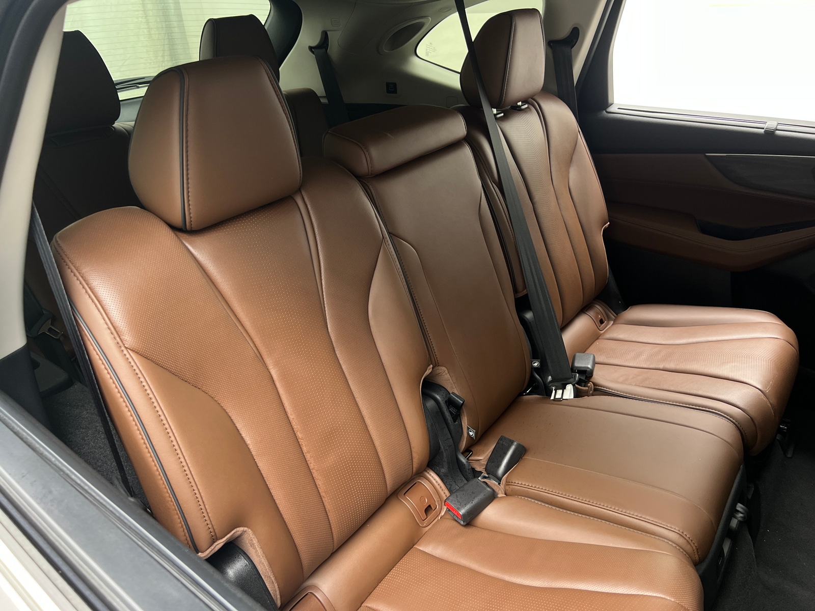 Thumbnail: 2024 Acura MDX - 5