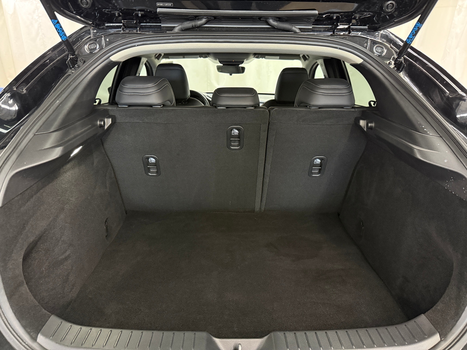 Thumbnail: 2020 Mazda CX-30 - 6