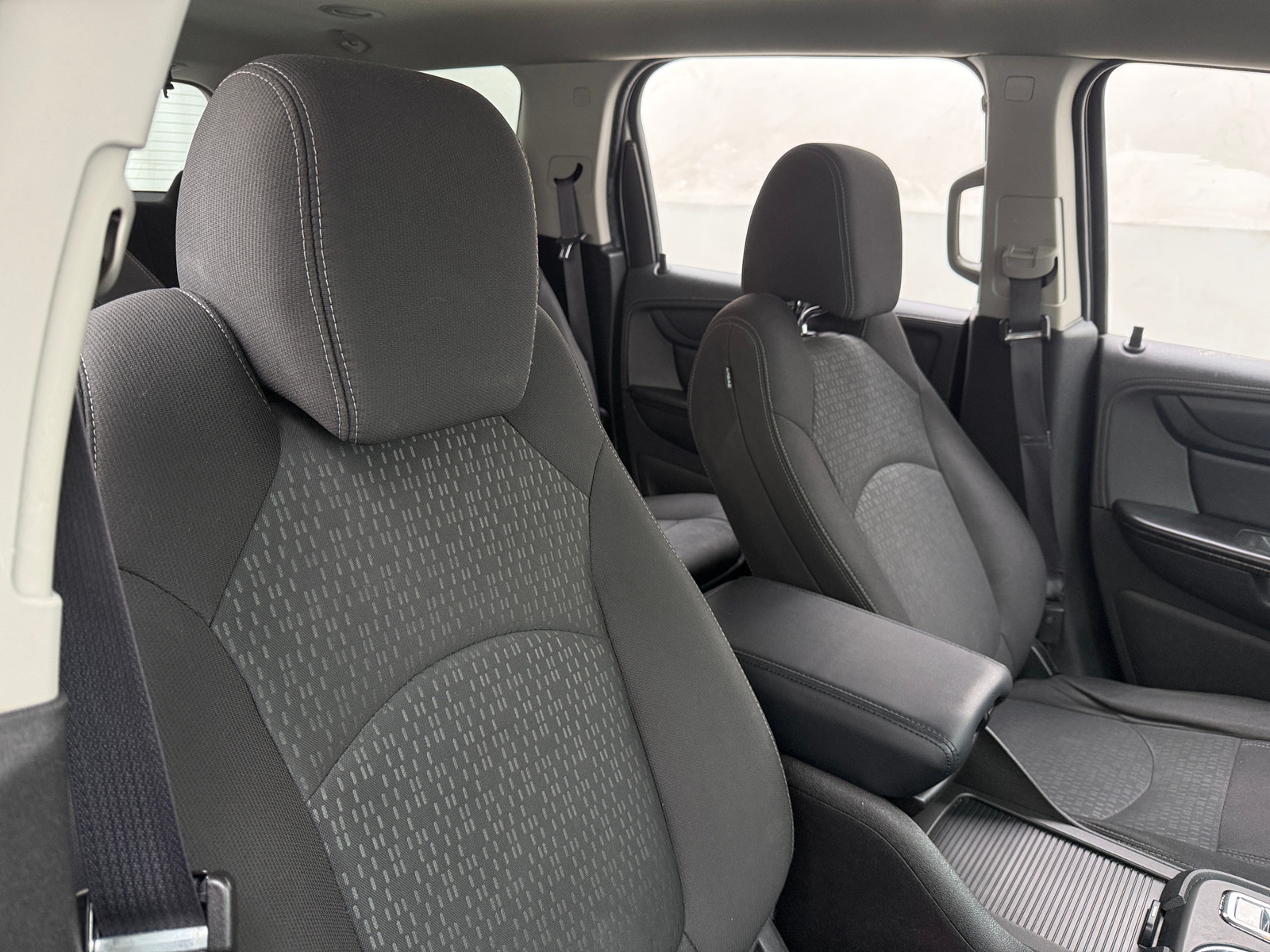 Thumbnail: 2015 GMC Acadia - 2