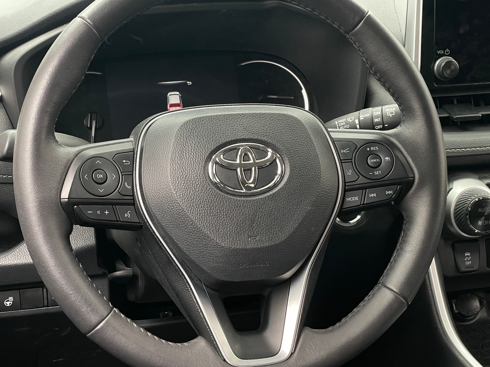 Thumbnail: 2024 Toyota RAV4 - 5