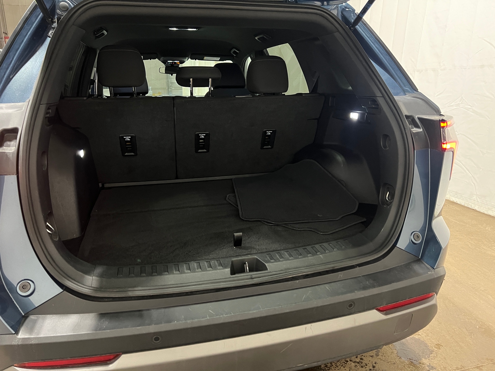 Thumbnail: 2025 Chevrolet Equinox - 7