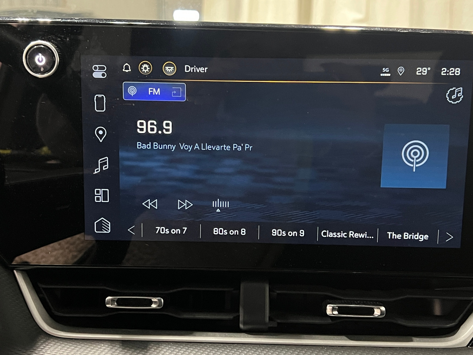 Thumbnail: 2025 Chevrolet Equinox - 4