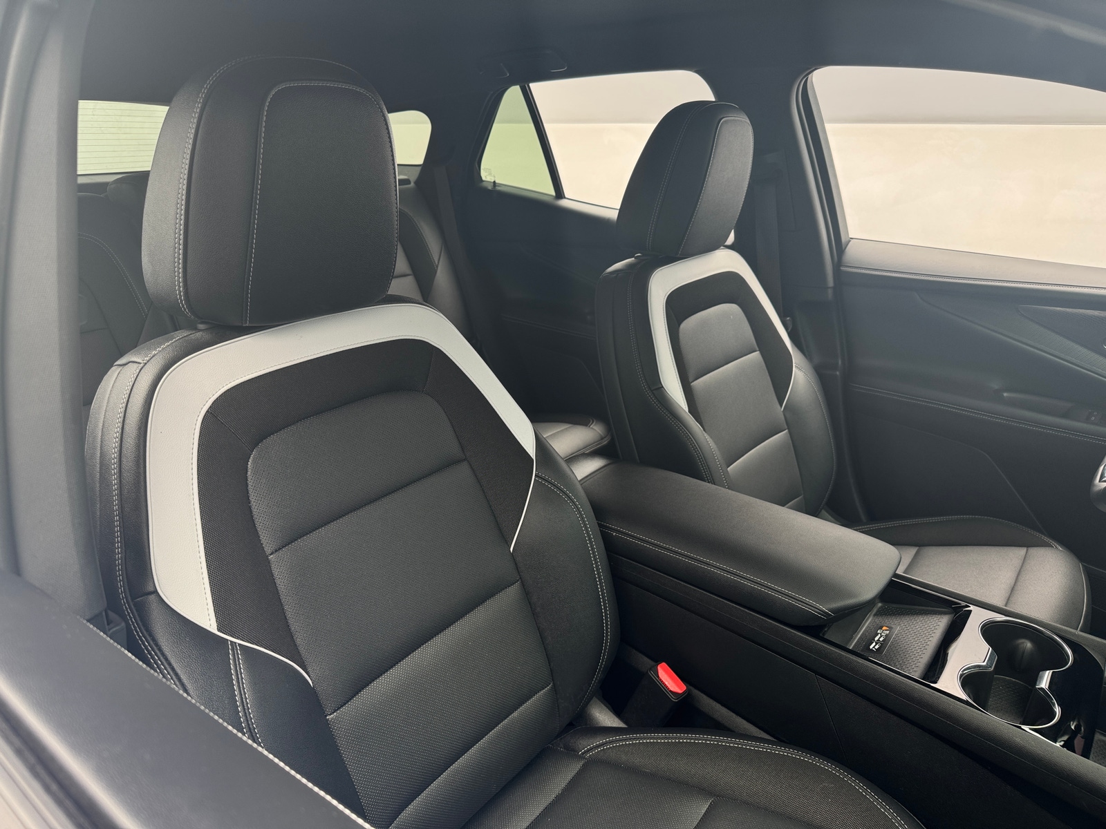 Thumbnail: 2024 Chevrolet Blazer EV - 2