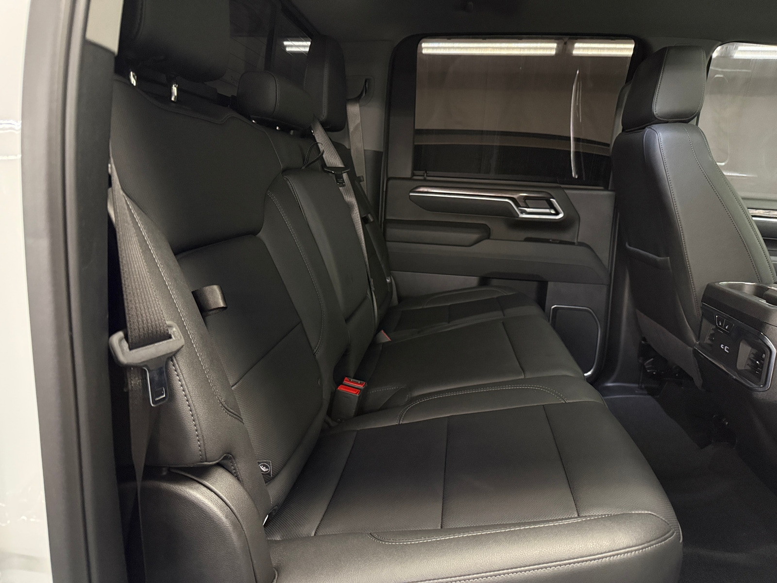 Thumbnail: 2025 Chevrolet Silverado 2500 - 5