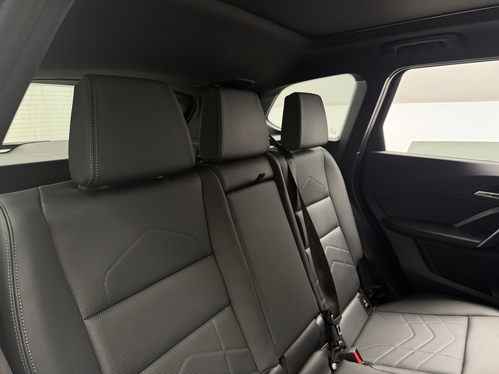 Thumbnail: 2025 BMW X1 - 5