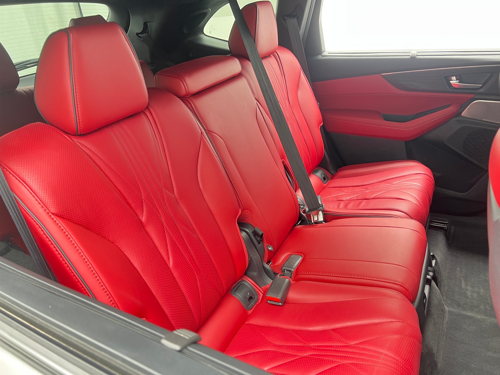 Thumbnail: 2024 Acura MDX - 5