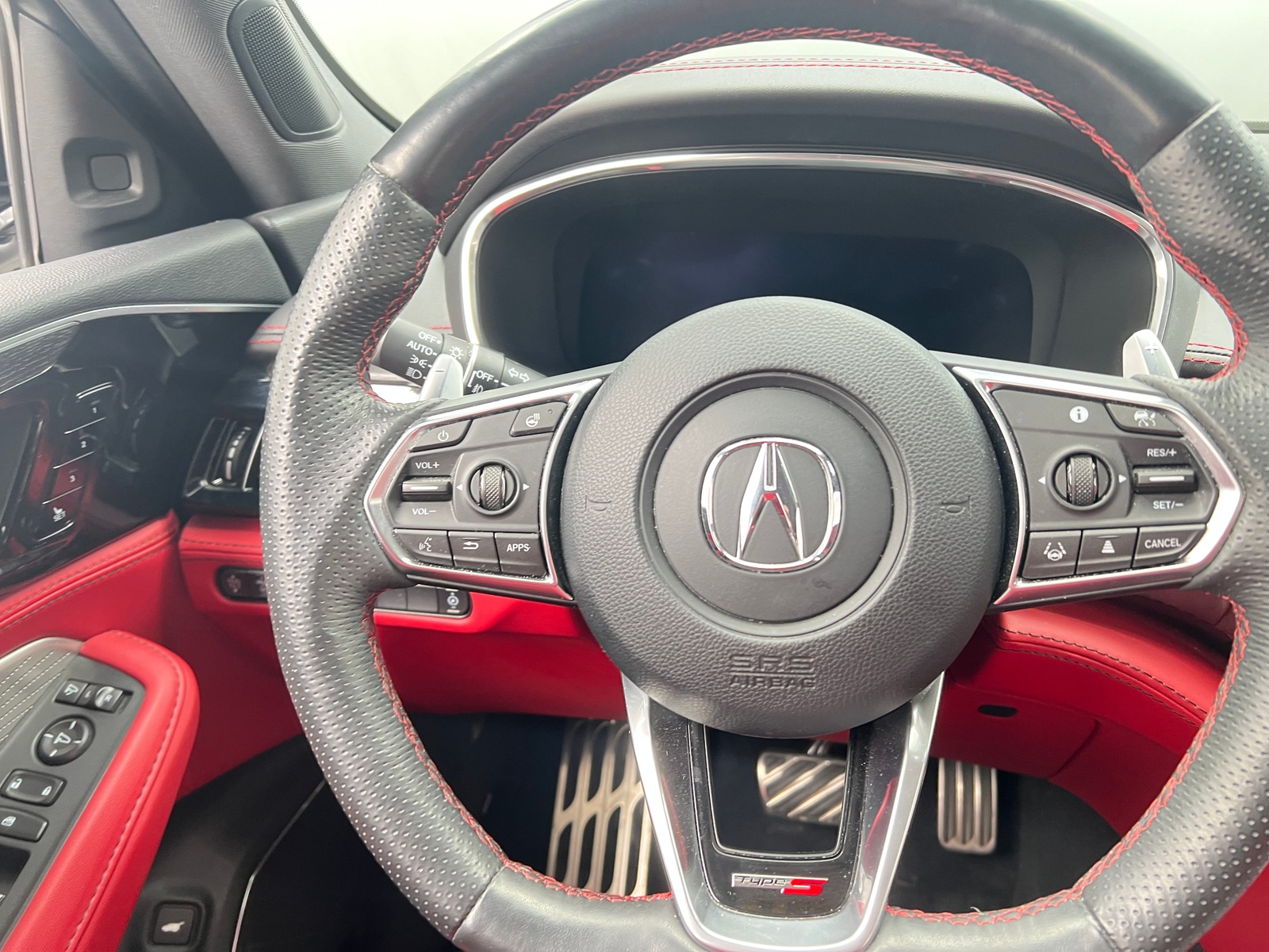 Thumbnail: 2024 Acura MDX - 4