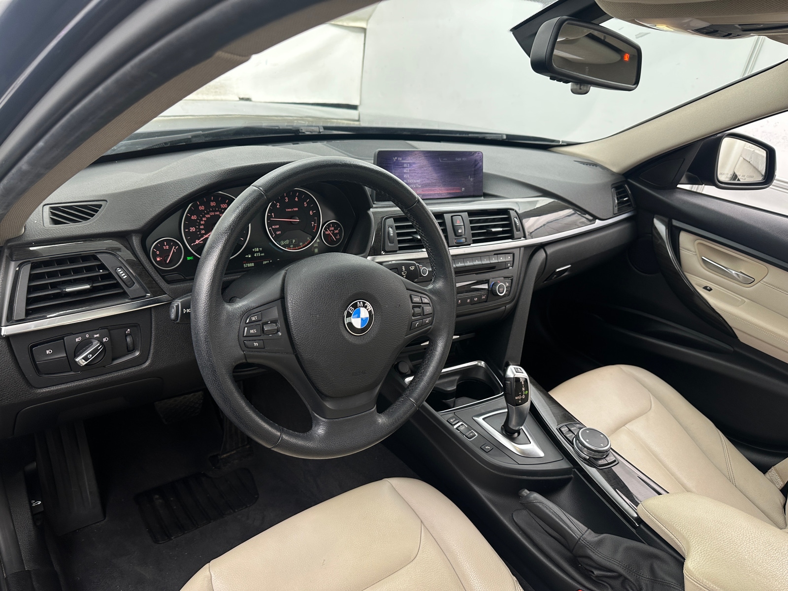 Thumbnail: 2015 BMW 3 Series - 2