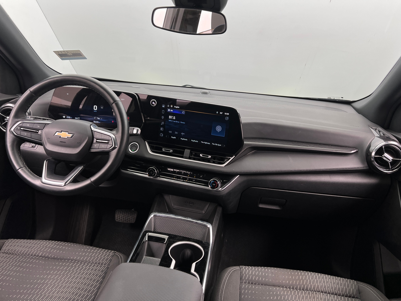 Thumbnail: 2025 Chevrolet Equinox - 3