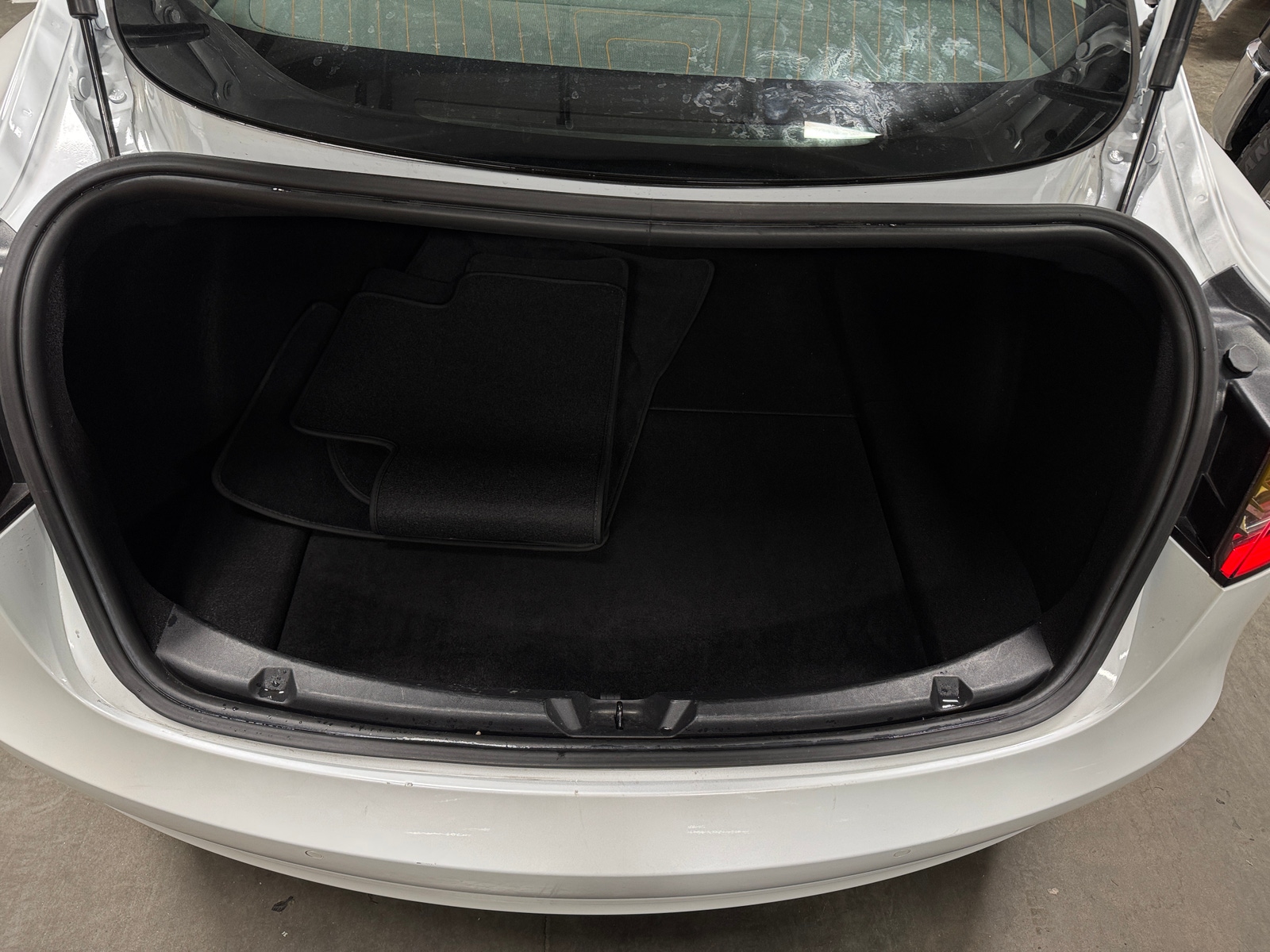 Thumbnail: 2019 Tesla Model 3 - 6