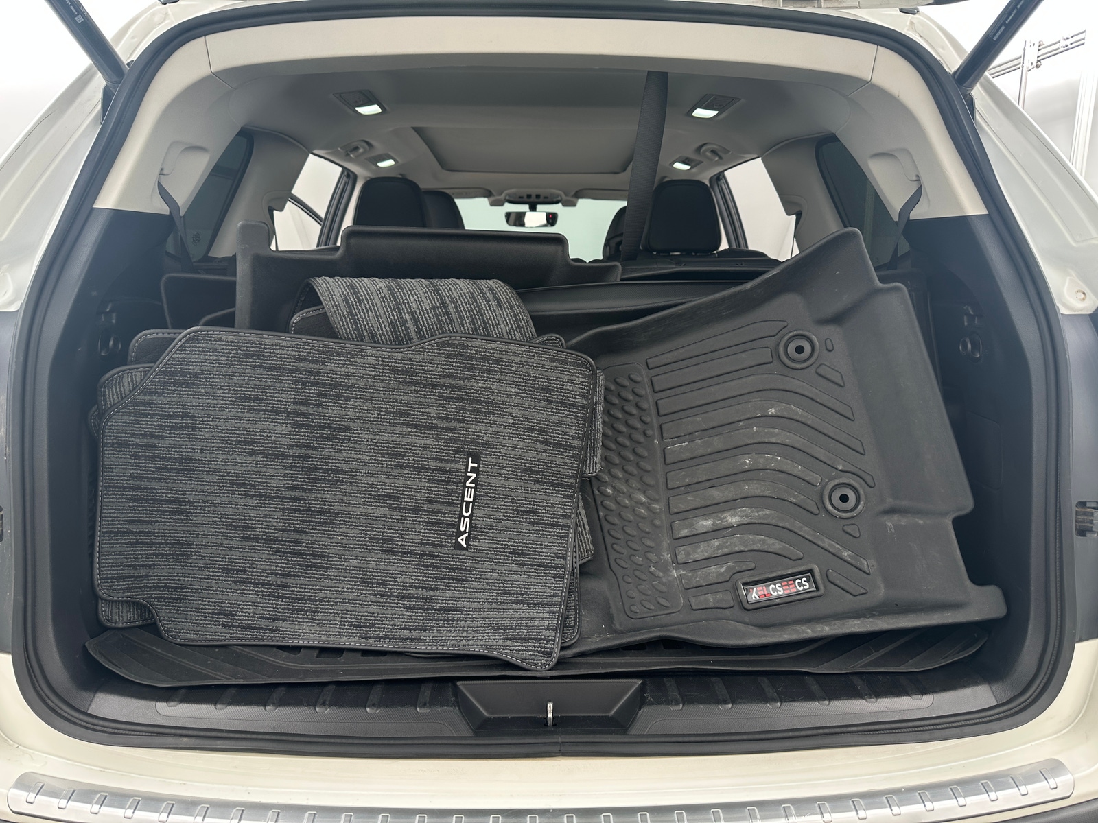 Thumbnail: 2022 Subaru Ascent - 6