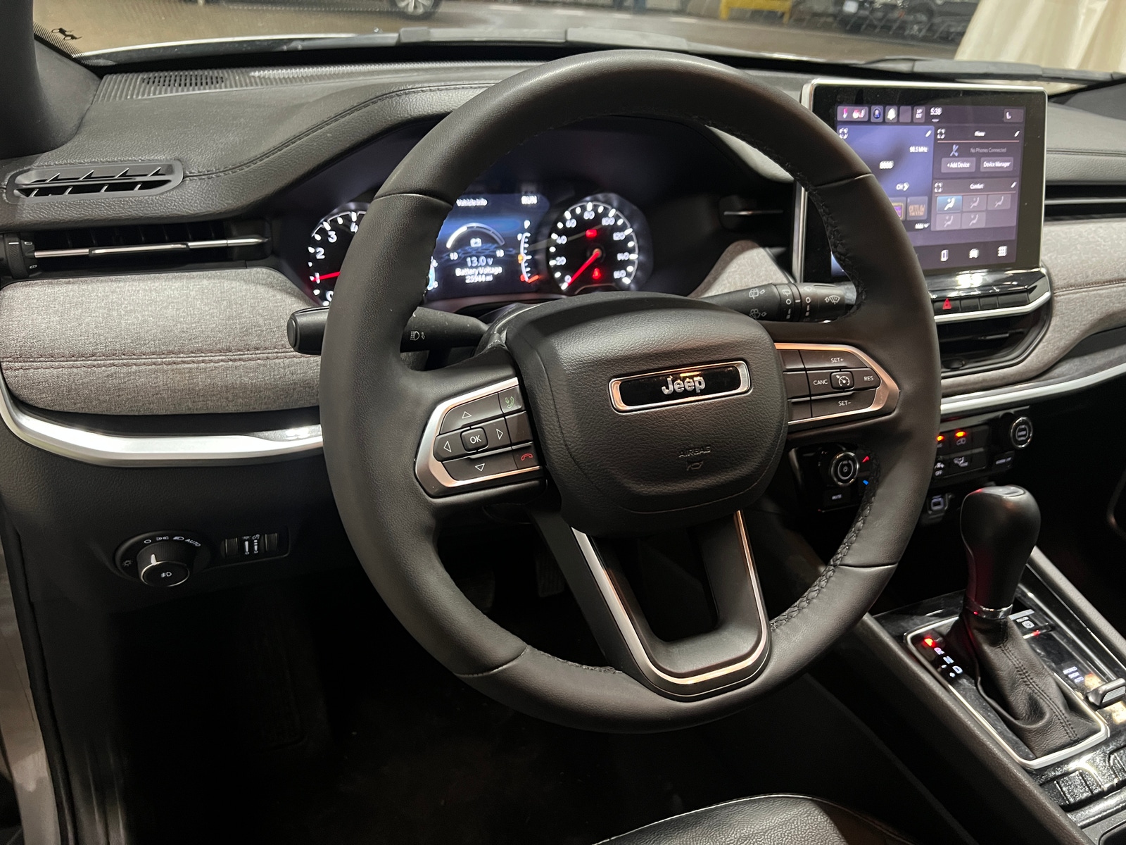 Thumbnail: 2023 Jeep Compass - 4