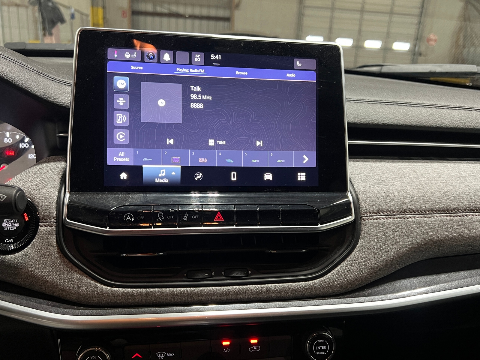 Thumbnail: 2023 Jeep Compass - 3