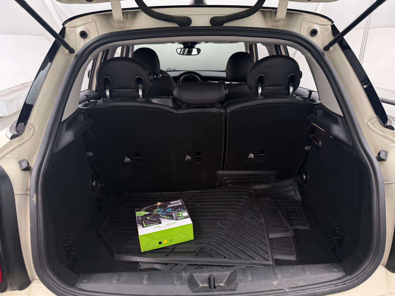 Thumbnail: 2020 MINI Cooper Hardtop - 6