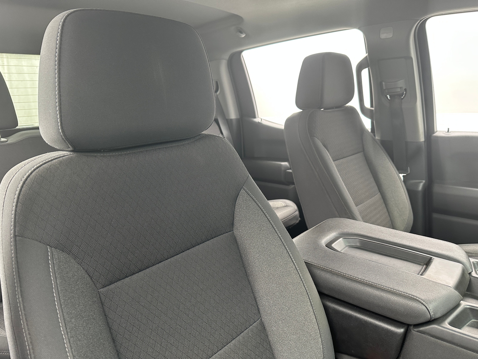 Thumbnail: 2022 Chevrolet Silverado 1500 - 2