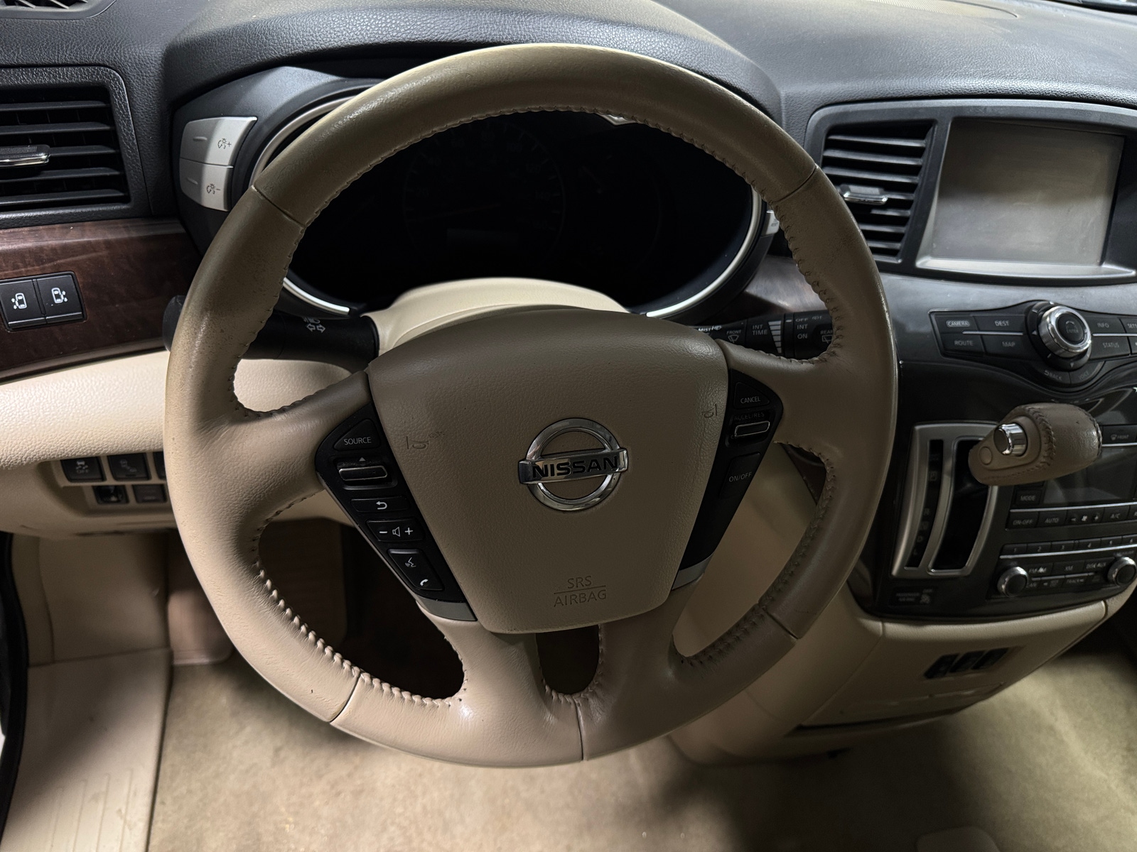 Thumbnail: 2014 Nissan Quest - 4