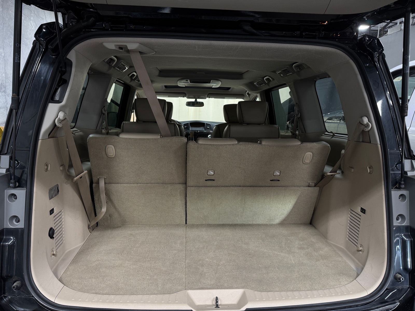 Thumbnail: 2014 Nissan Quest - 6