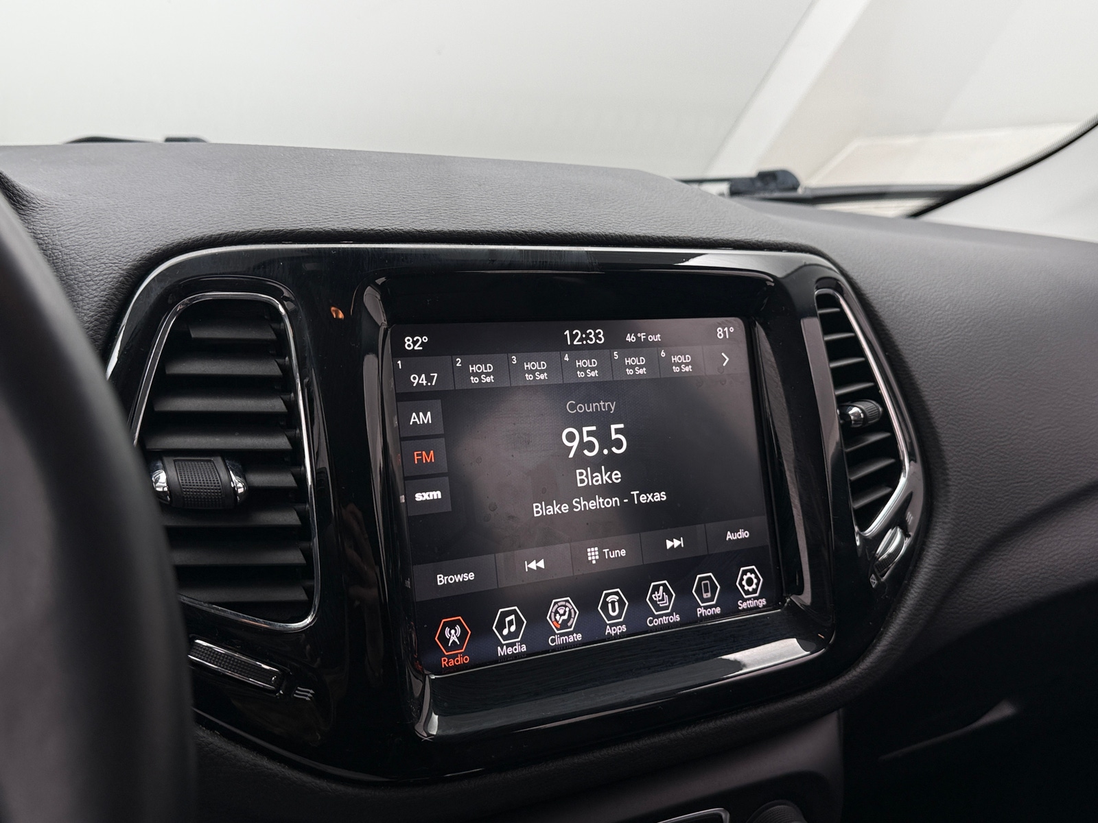 Thumbnail: 2021 Jeep Compass - 3