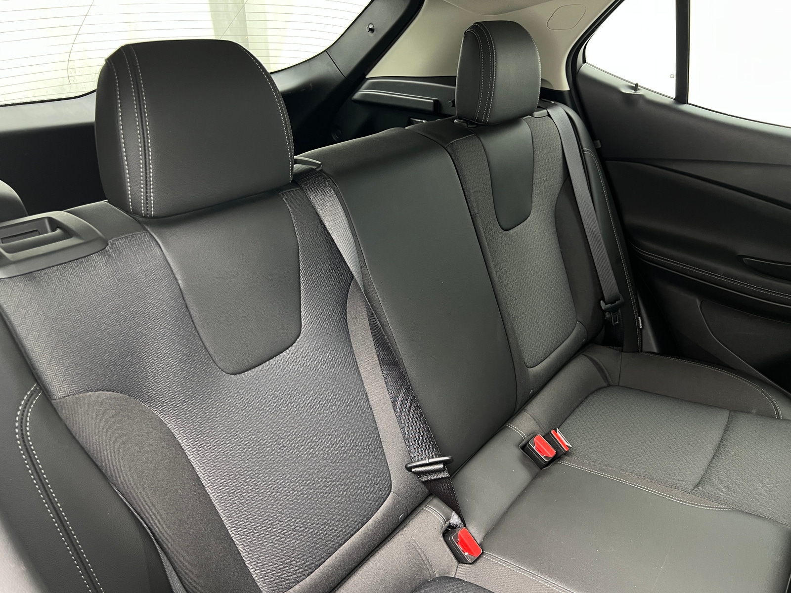 Thumbnail: 2025 Buick Encore GX - 5