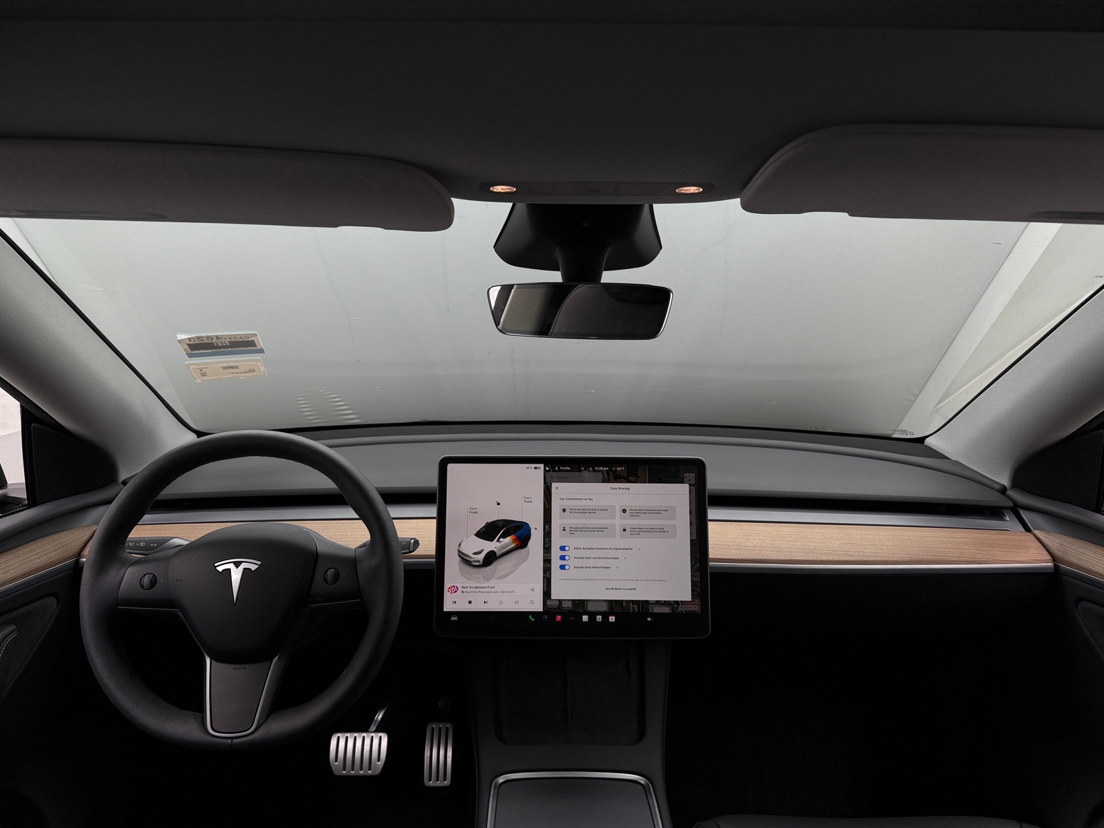 Thumbnail: 2025 Tesla Model Y - 3