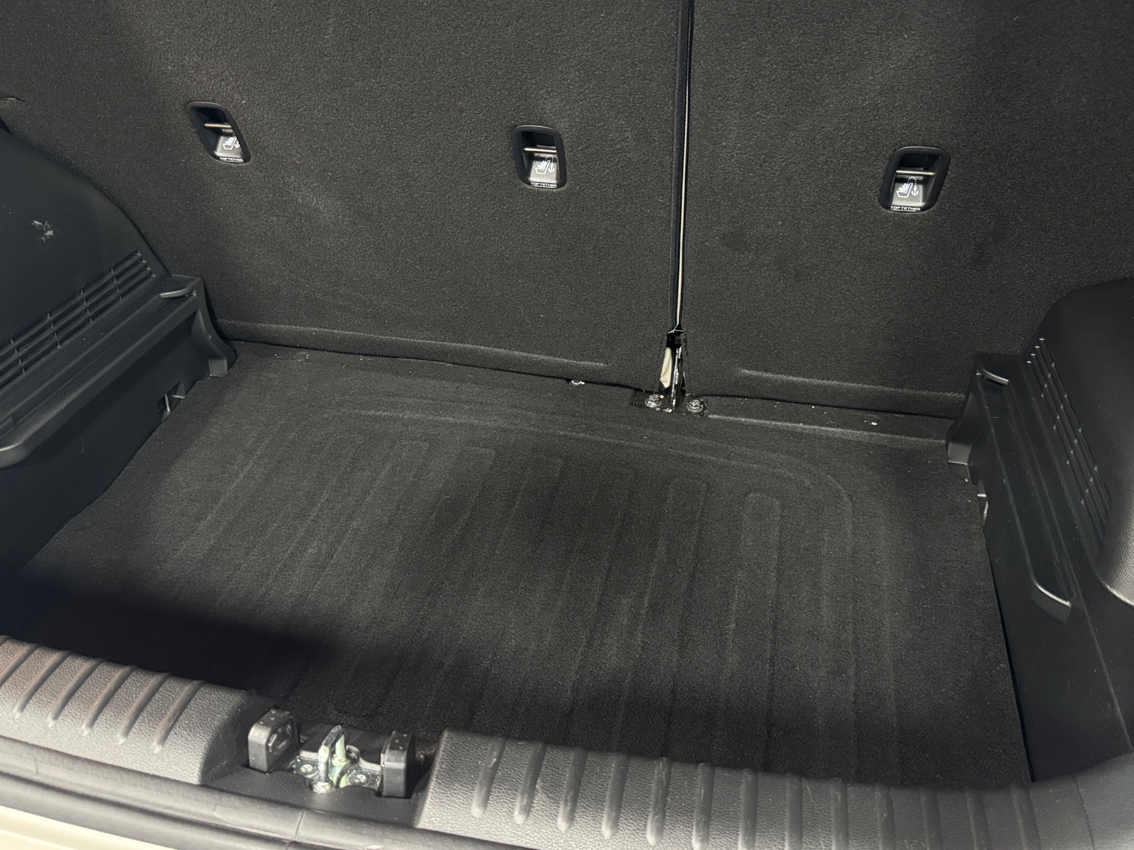 Thumbnail: 2023 Kia Soul - 7