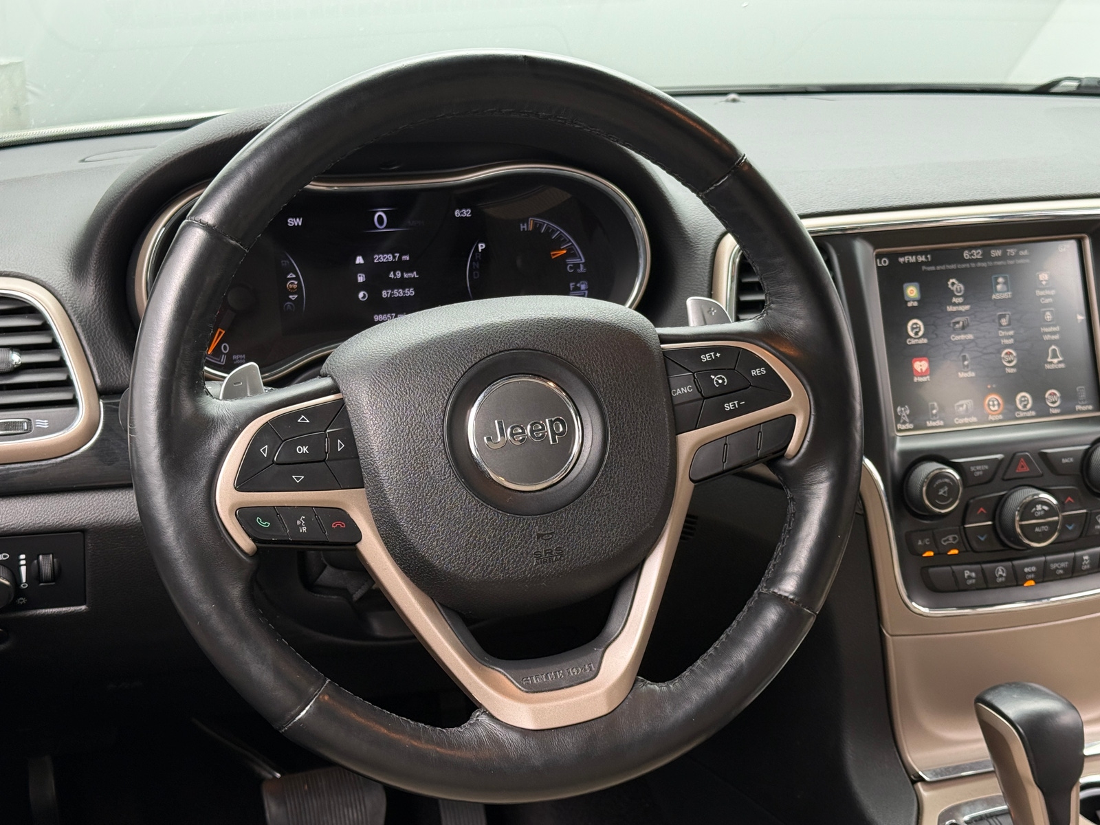 Thumbnail: 2017 Jeep Grand Cherokee - 5