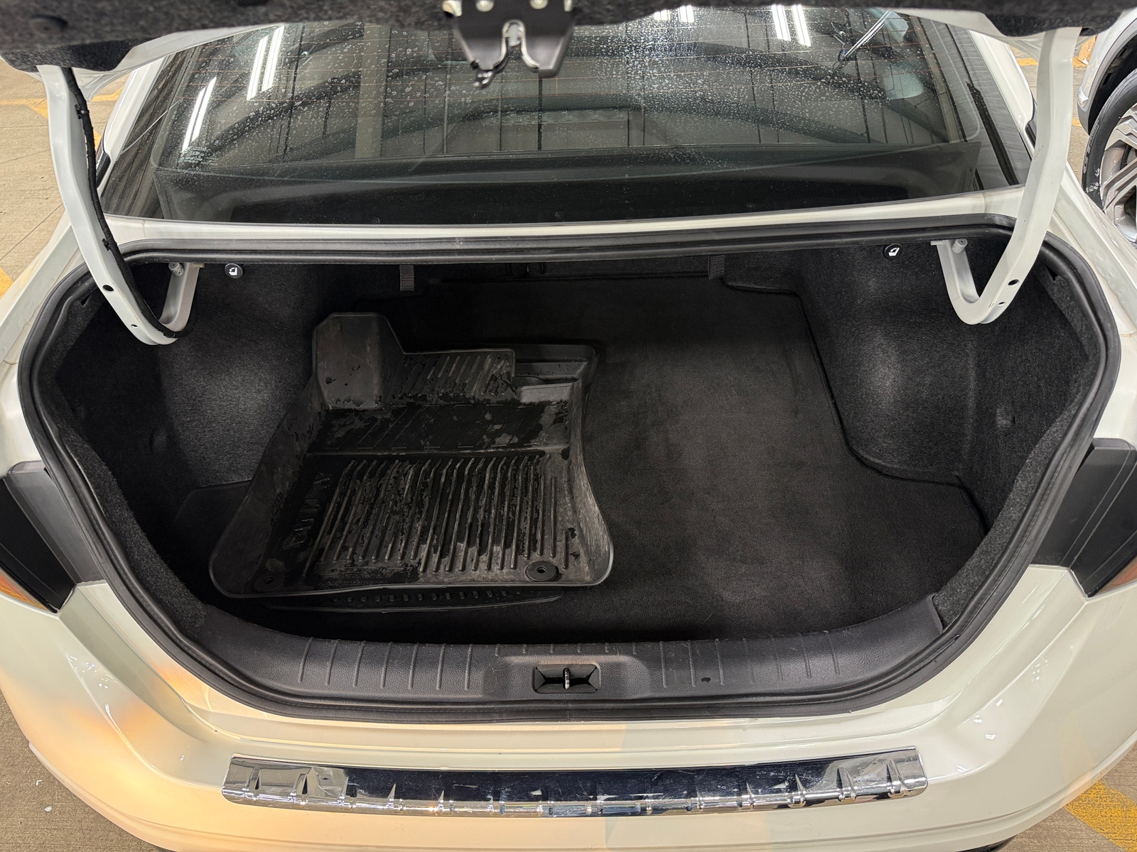 Thumbnail: 2023 Nissan Altima - 7