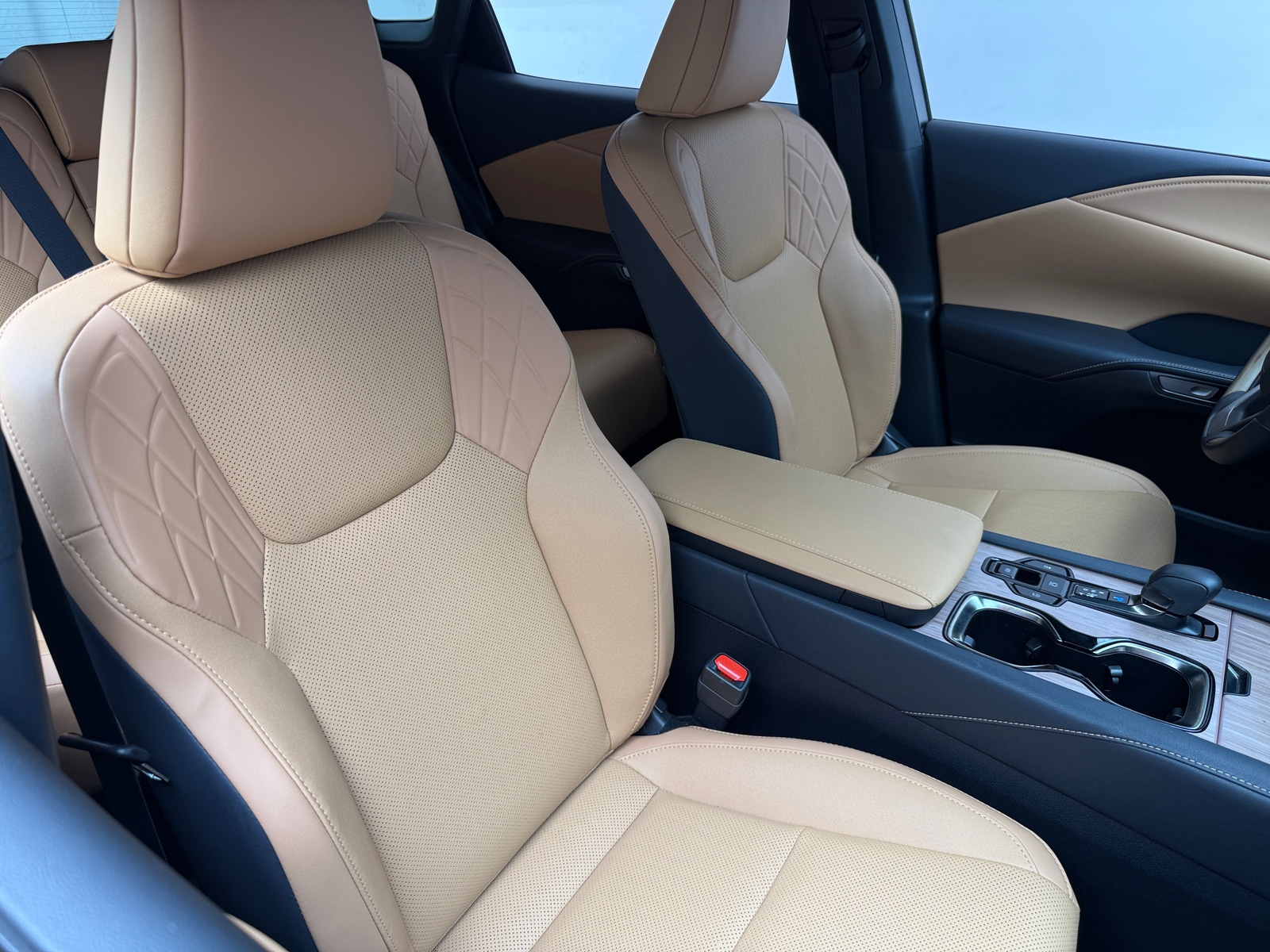 Thumbnail: 2025 Lexus RX - 2