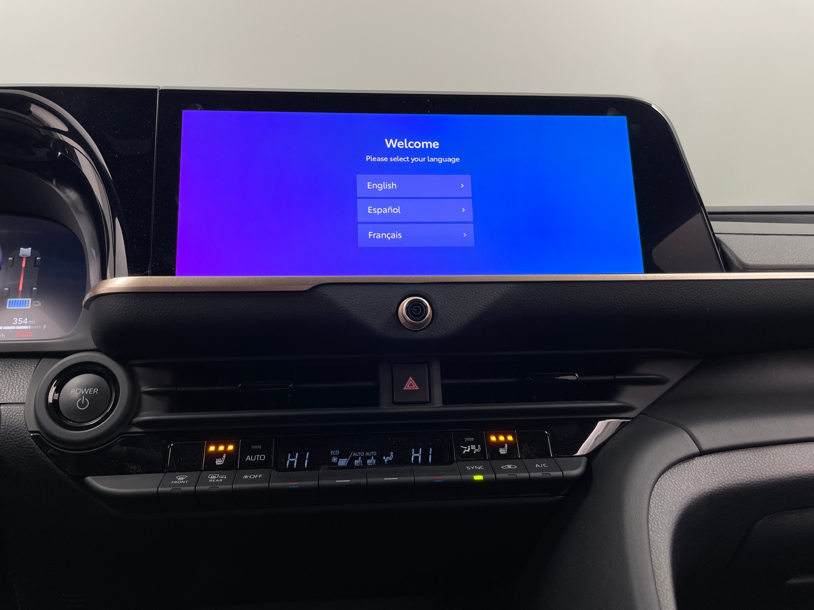 Thumbnail: 2023 Toyota Crown - 4