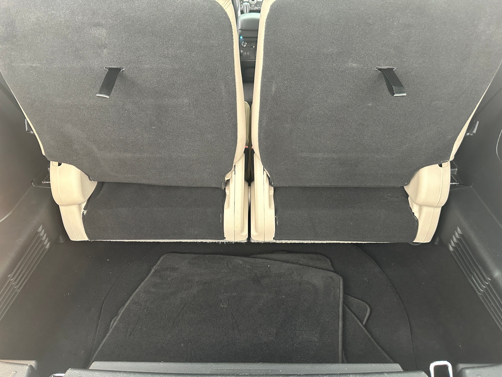 Thumbnail: 2019 Ford Explorer - 6