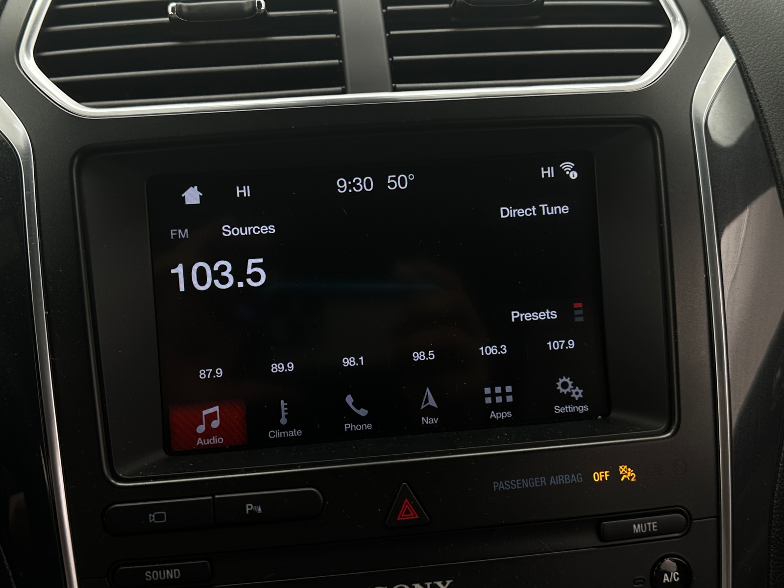 Thumbnail: 2019 Ford Explorer - 3