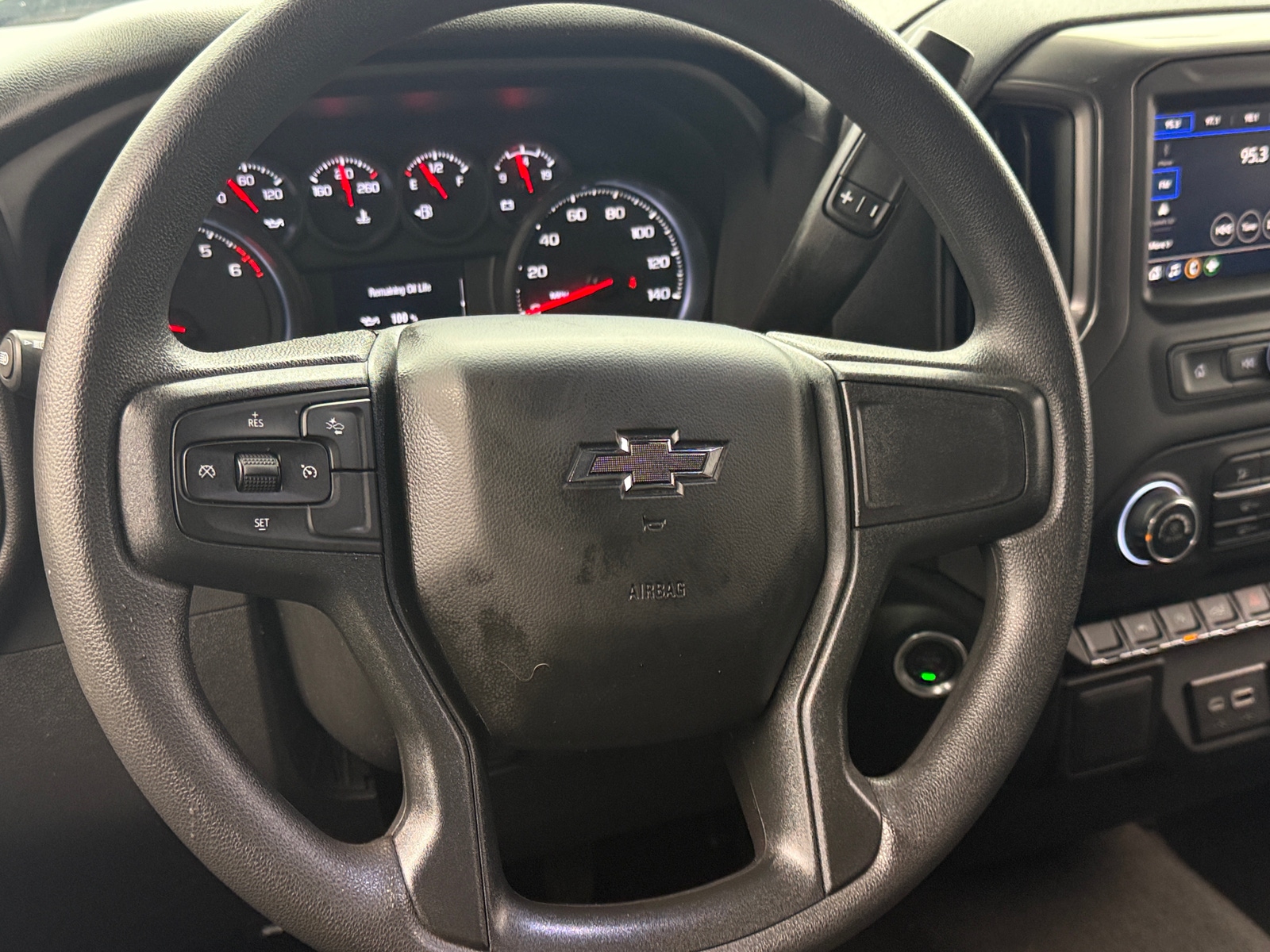 Thumbnail: 2025 Chevrolet Silverado 1500 - 5