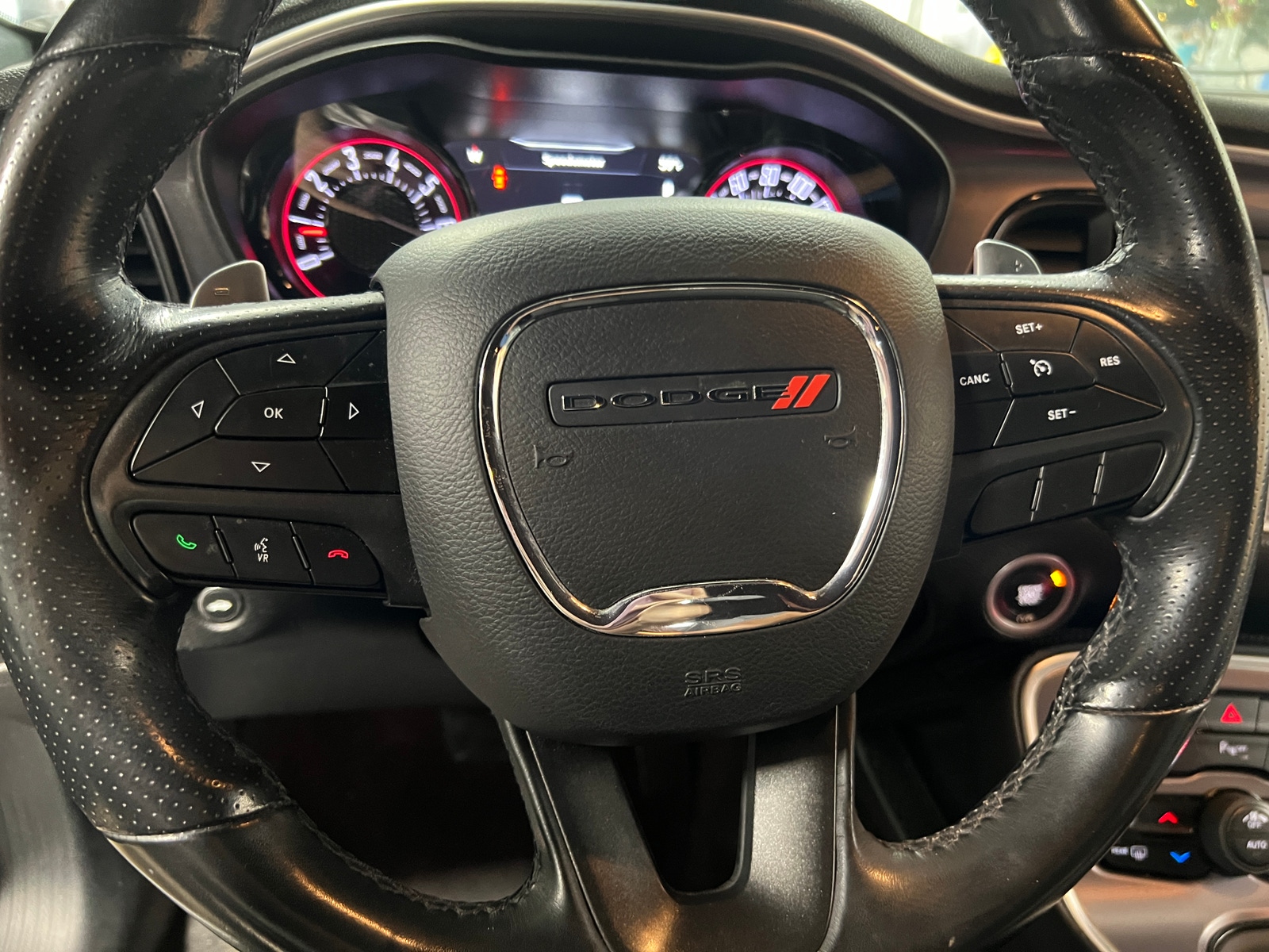 Thumbnail: 2019 Dodge Challenger - 4