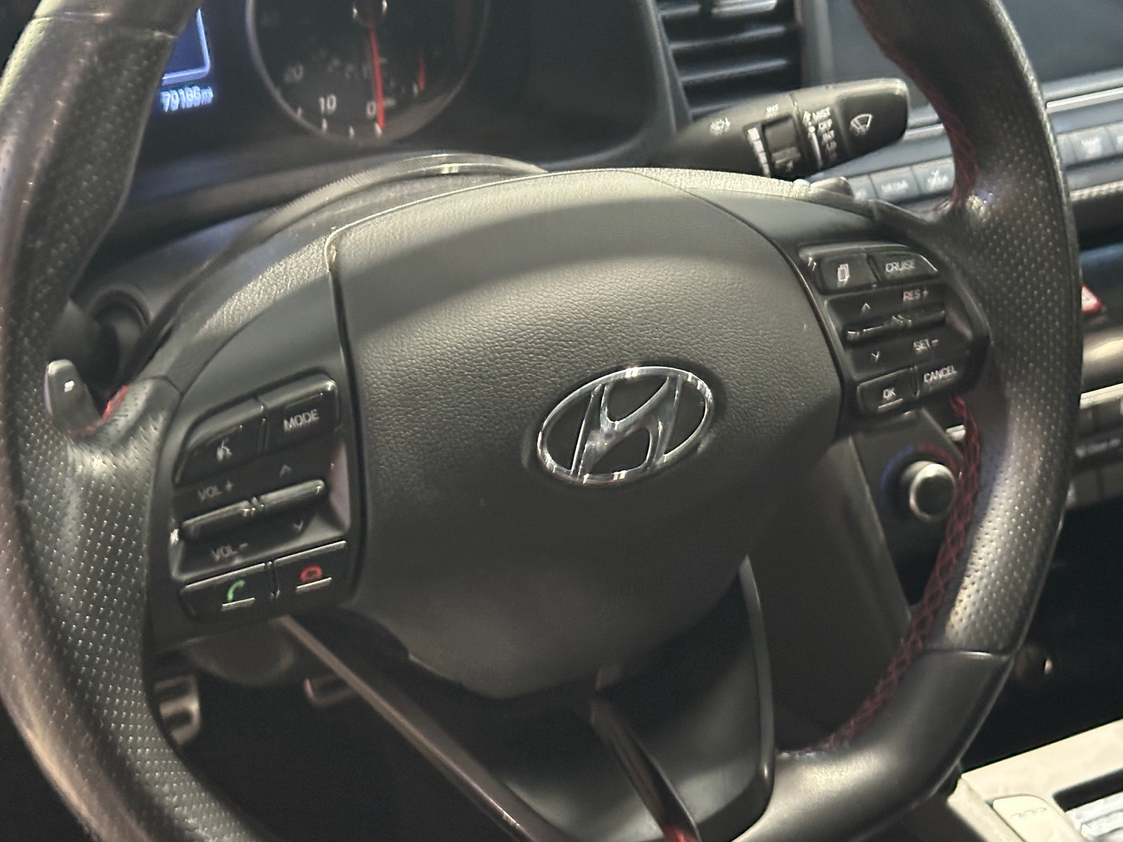 Thumbnail: 2018 Hyundai Elantra - 4