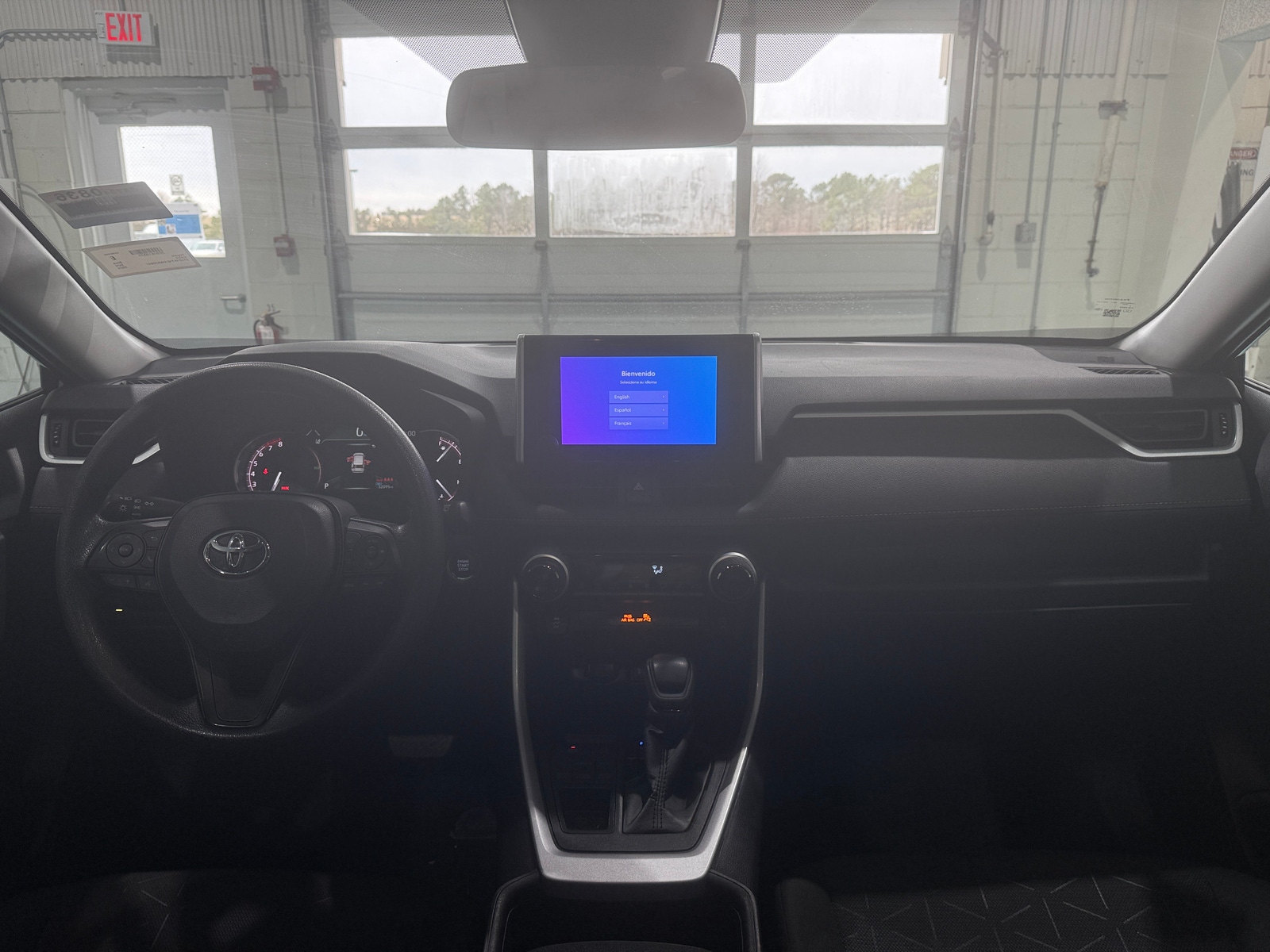 Thumbnail: 2025 Toyota RAV4 - 3