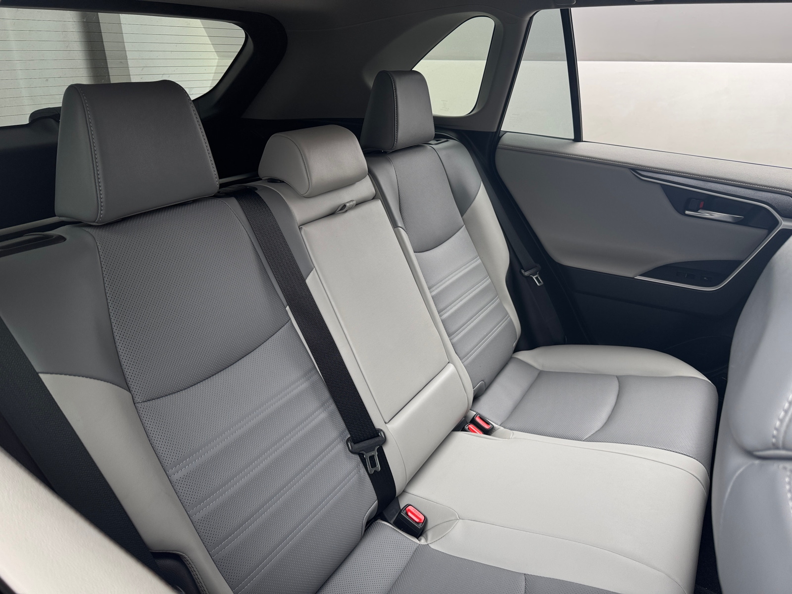 Thumbnail: 2023 Toyota RAV4 - 5