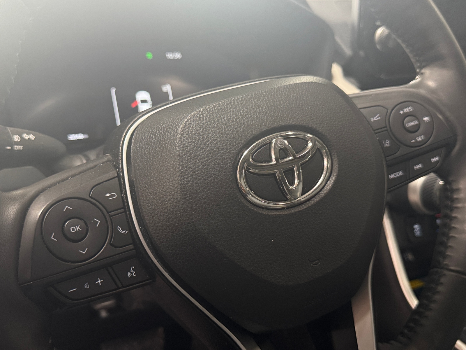 Thumbnail: 2023 Toyota RAV4 - 4