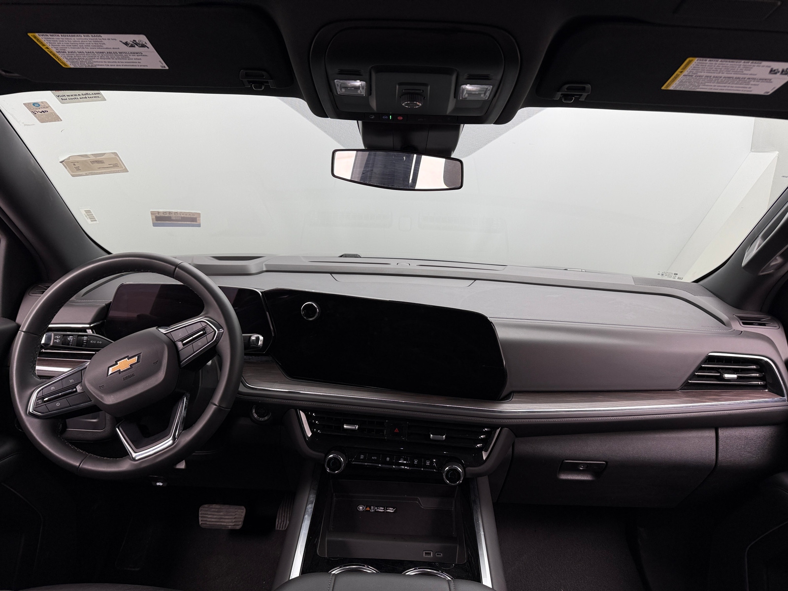 Thumbnail: 2025 Chevrolet Tahoe - 2