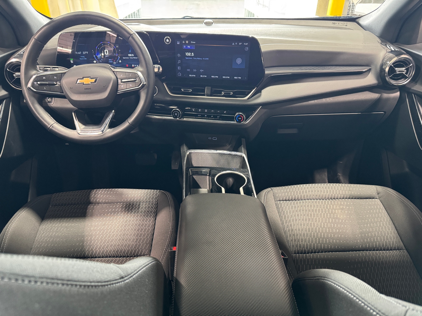 Thumbnail: 2025 Chevrolet Equinox - 3